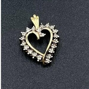 JCM Jacmel 10K Yellow Gold Prong Diamond Accent Heart Pendant Charm Wife Mom